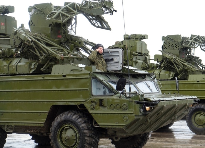 Металлолом из СССР? Какое оружие Эквадор передаст Украине на самом деле